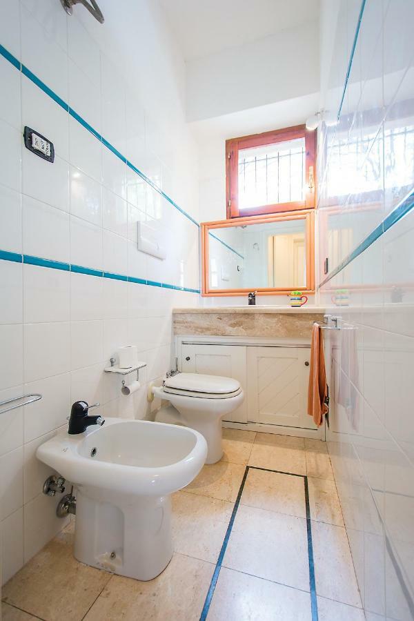 Casa Vacanze Rosa Maria Орозеи Екстериор снимка